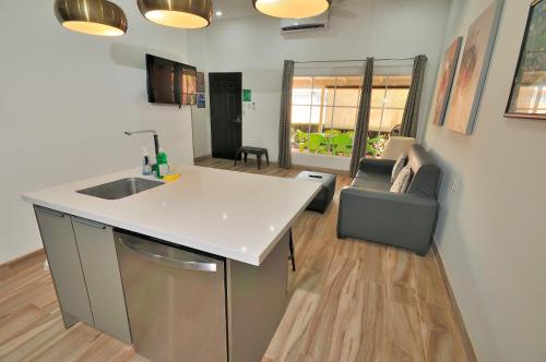 Jaco Central Condos