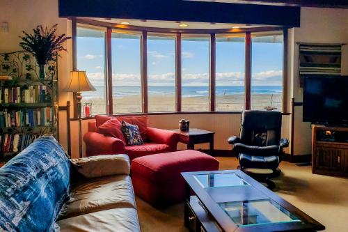 Expansive Views Family Oceanfront Beach Home