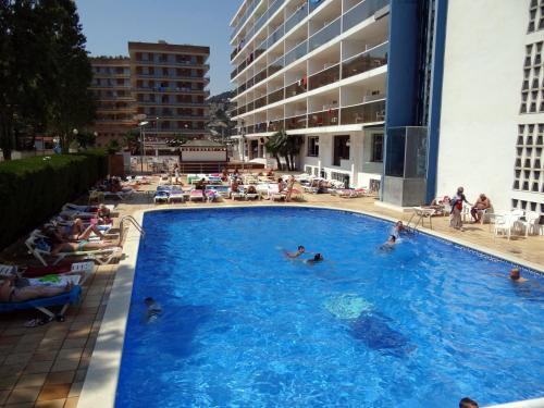 Hotel Riviera - main image