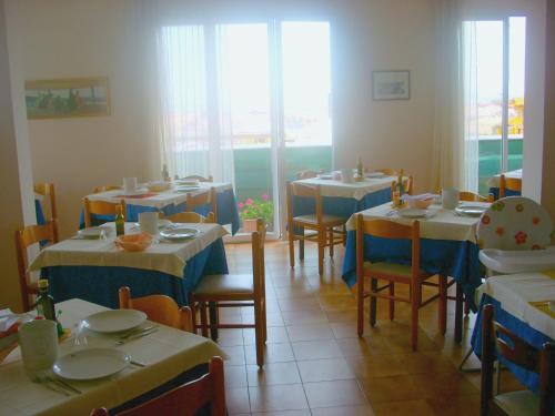 Hotel Cosmopolita - image 11