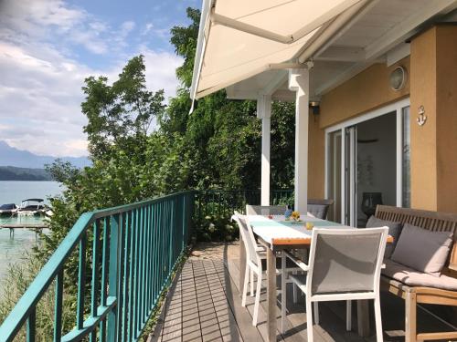 Viesnīcas āriene, Ferienwohnung direkt am See in Techelsberg