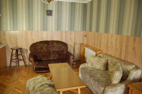 Stivan Iskar Hotel - image 5