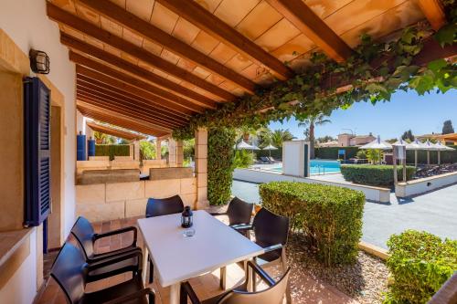 Apartamentos Iris - image 6