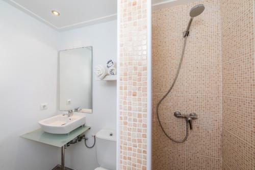 Apartamentos Iris - image 10