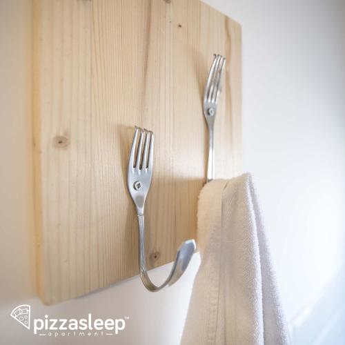 PizzaSleep -apartment- Room Type - Three-Bedroom Apartment