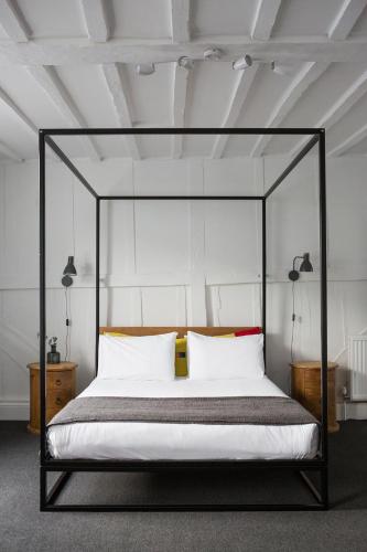 1 double bed