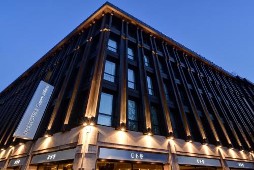 UNA Hotels Cusani Milano Hotel de charme Château des Sforza