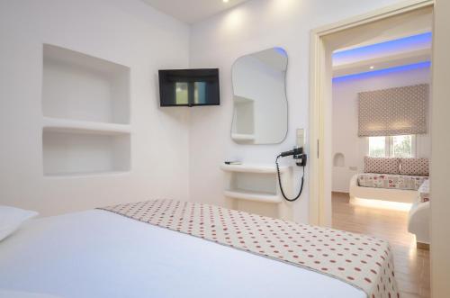  Naxian Dream Suites in Agia Anna