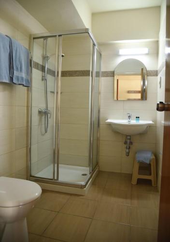 Elysso Hotel - image 11