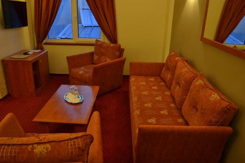 King Suite image 4