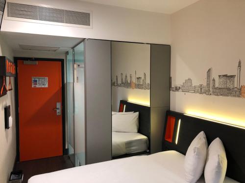 easyHotel Birmingham