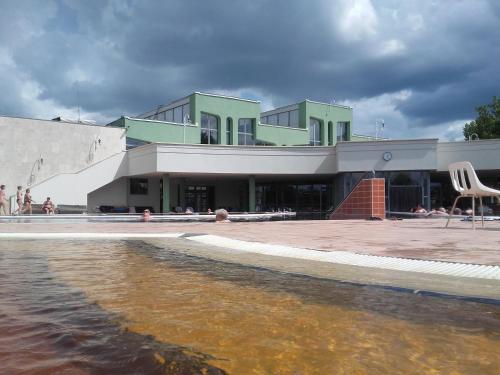  Zöld Béka Panoráma Wellness Apartmanok II. in Hajdúszoboszló