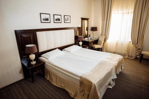 Reikartz Zhytomyr Reikartz Zhytomyr is a popular choice amongst travelers in Zhytomyr, whether exploring or just passing through. Offering a variety of facilities and services, the hotel provides all you need for a goo
