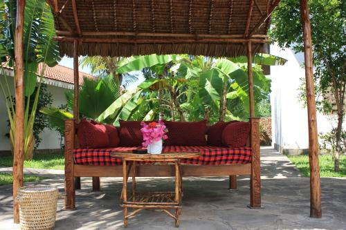 Eden House Cottages in มาลินด้า