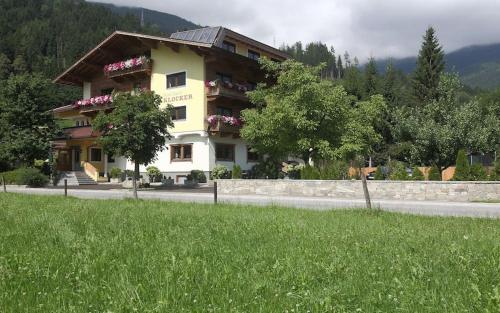 Hotel-Garni Klocker – Kaltenbach, IL