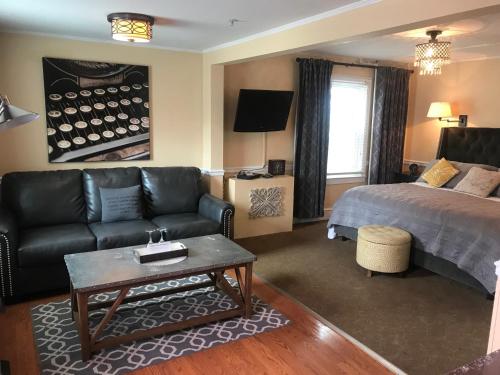 Vandiver Inn - image 4