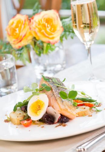 Inn On The Twenty Inn On The Twenty