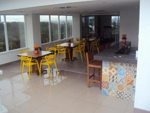 bazen, AlphaPark Hotel in Autodromo Ou Parque Lozandes