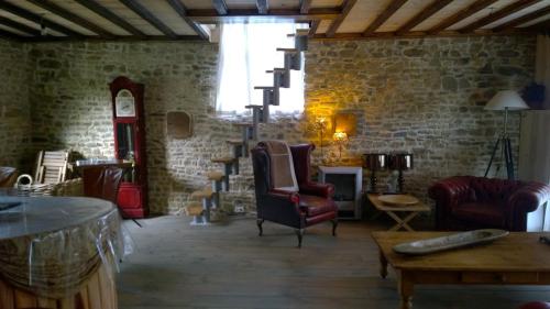 Gite Rouge and la Ferme Blanche in เมนิล-แว็ง