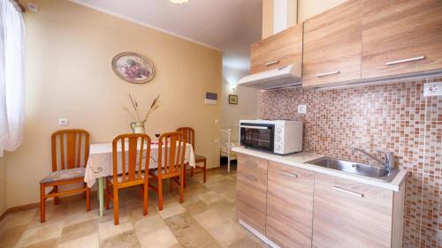  Feakia apartment 1 in Agios Gordios