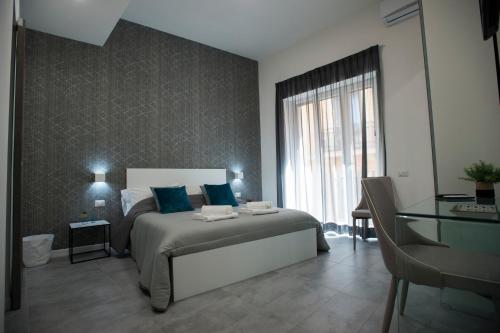 LECENTRE 174, Salerne