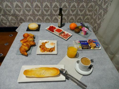 Hotel Carvajal - image 12