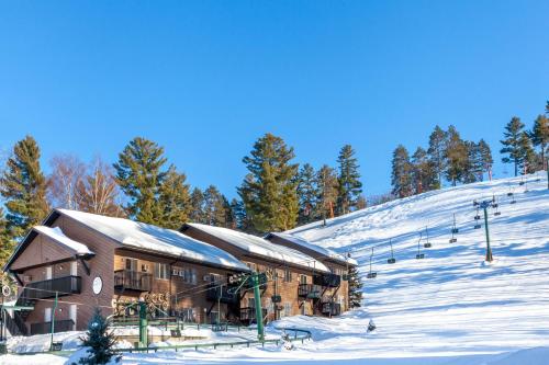 Pine Mountain Resort - Hotel - Iron Mountain