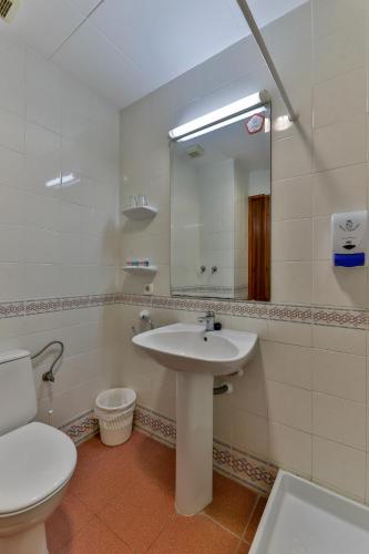 Hotel Corisco - image 13