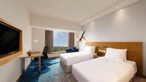 room detail thumbnail 1