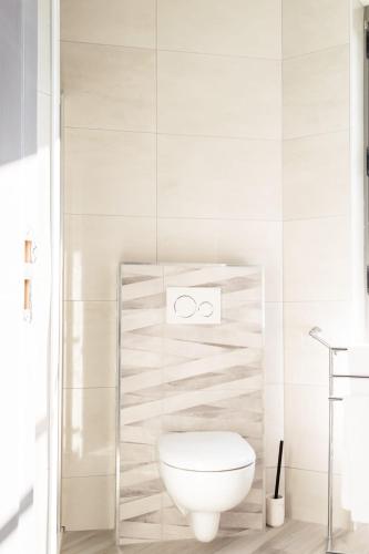 Hotel des Iris - image 7