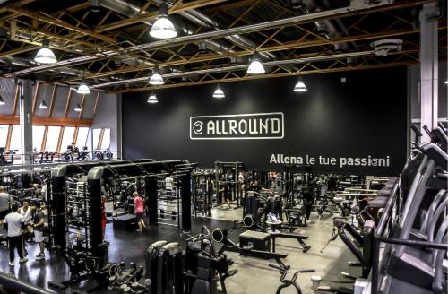 全时瑞雷斯及运动酒店