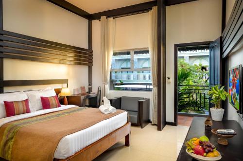 Reveal Courtyard in Reveal Angkor