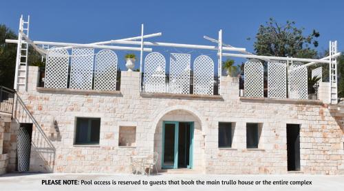  Trullo Cime Bianche in Cisternino