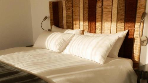 okumah hotel off bm kuffour avenue kaase ak 435 7791 kumasi ghana gh hotel mansarovar nr maninagar
