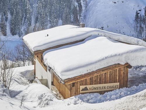 Modern chalet in Saalbach Hinterglemm with sauna