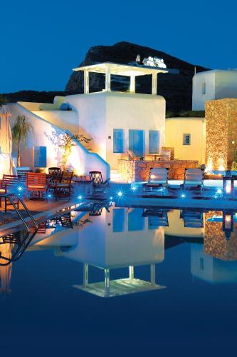 Chora Resort Hotel & Spa in Folegandros Chora