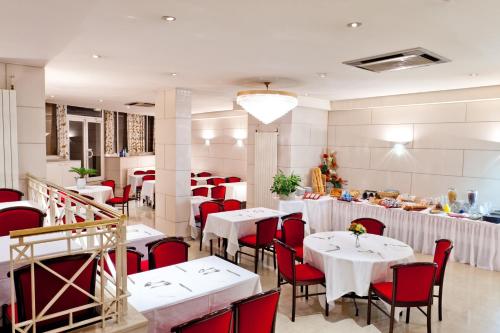 Restaurante, Hôtel Continental (Hotel Continental) in Lourdes