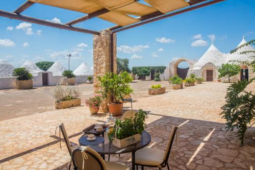 Exterior view, Masseria Castelluzzo in Ceglie Messapica
