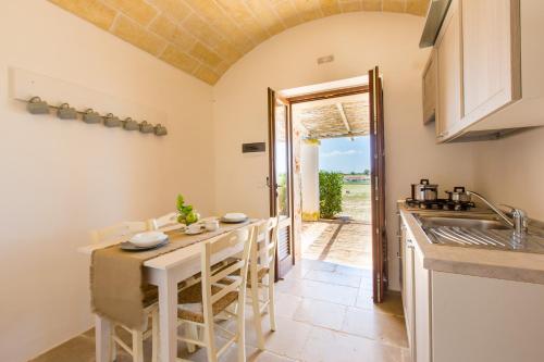 Kitchen, Masseria Castelluzzo in Ceglie Messapica