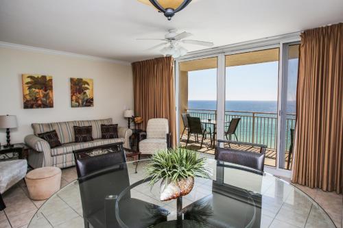 Emerald Beach by Panhandle Getaways