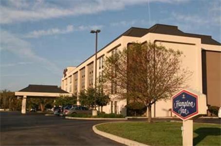 Hampton Inn Columbus Taylorsville