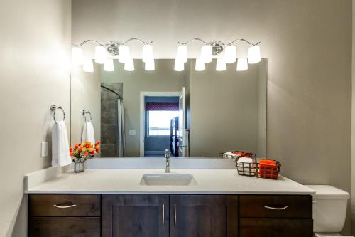 The Penthouse - image 10