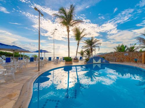 Happy Hotel Praia Azul - 수영장