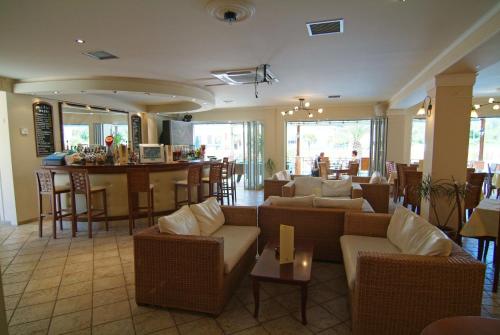 Joy Hotel 4