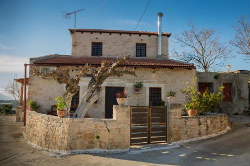  House Veisakis in Monókhoron