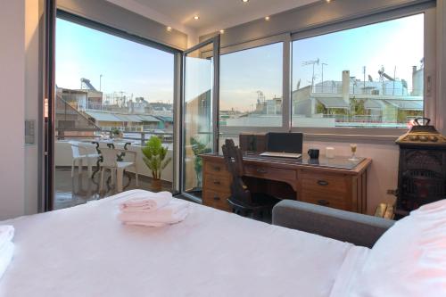  5th flr Boho studio @ Exarheia w/ balcony in Athen