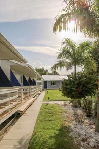 The Inn At LaBelle Yacht Club in Labelle (FL)