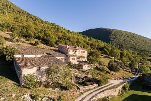 Borgo di Pianciano – Poreta, CT