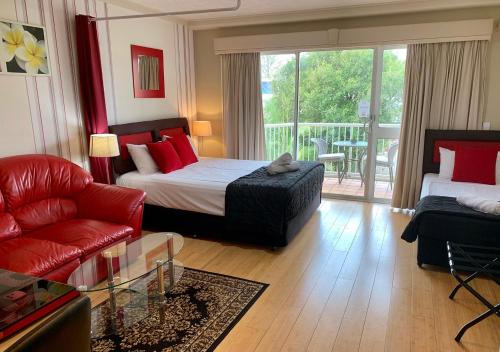 Outrigger Resort in Burleigh Heads