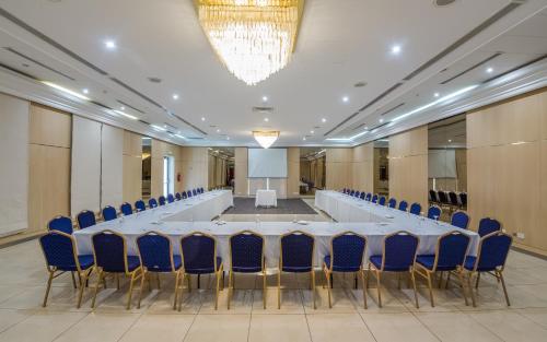Sun Hall Hotel - image 14